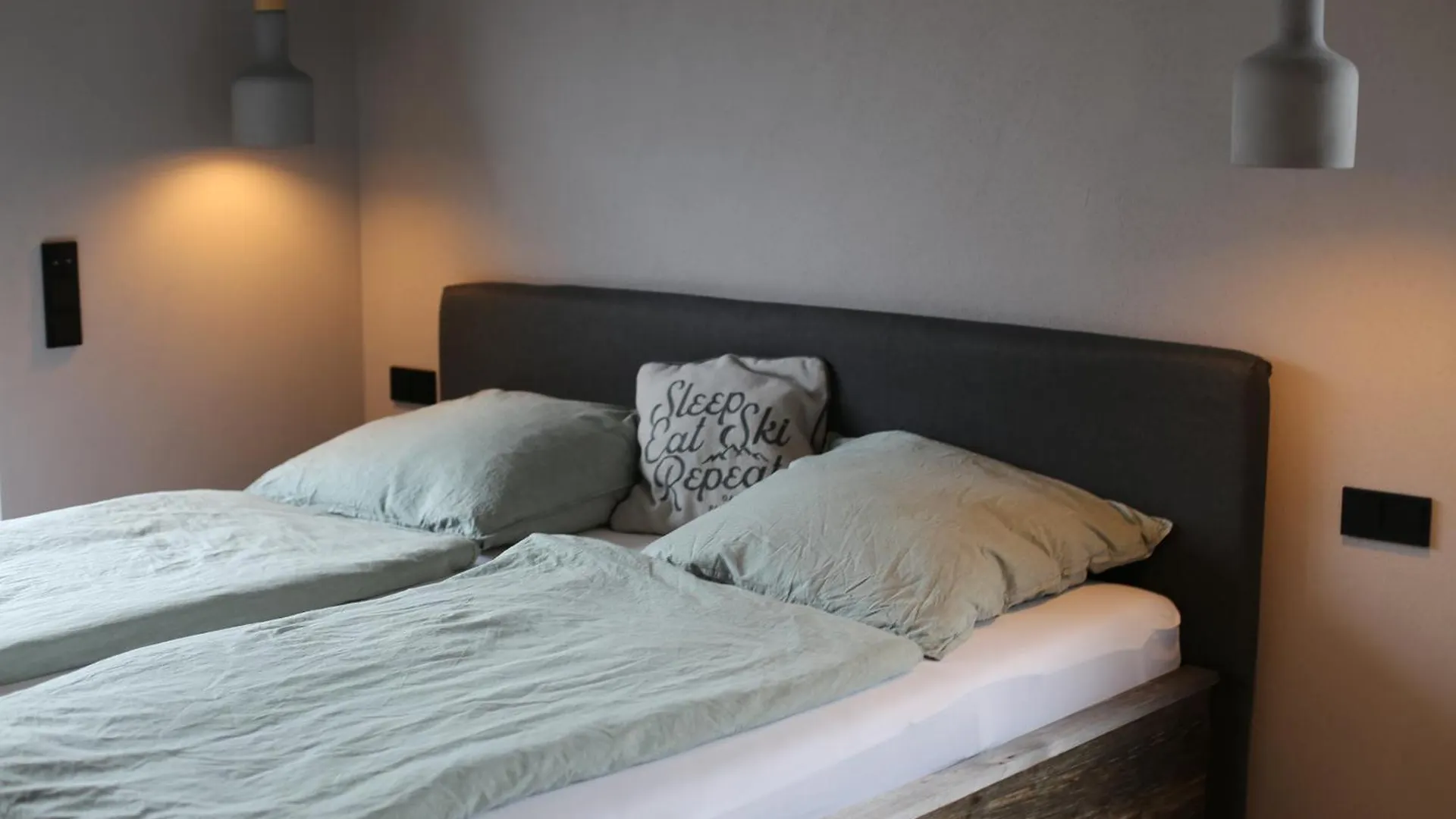 Griabig Lodge Mit Sauna Und Wellnessbereich Garmisch-Partenkirchen 0*,  Germany